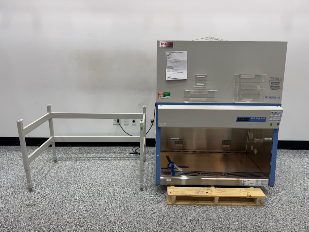 Image of Thermo 1300 Series A2 4' BioSafety Cabinet
